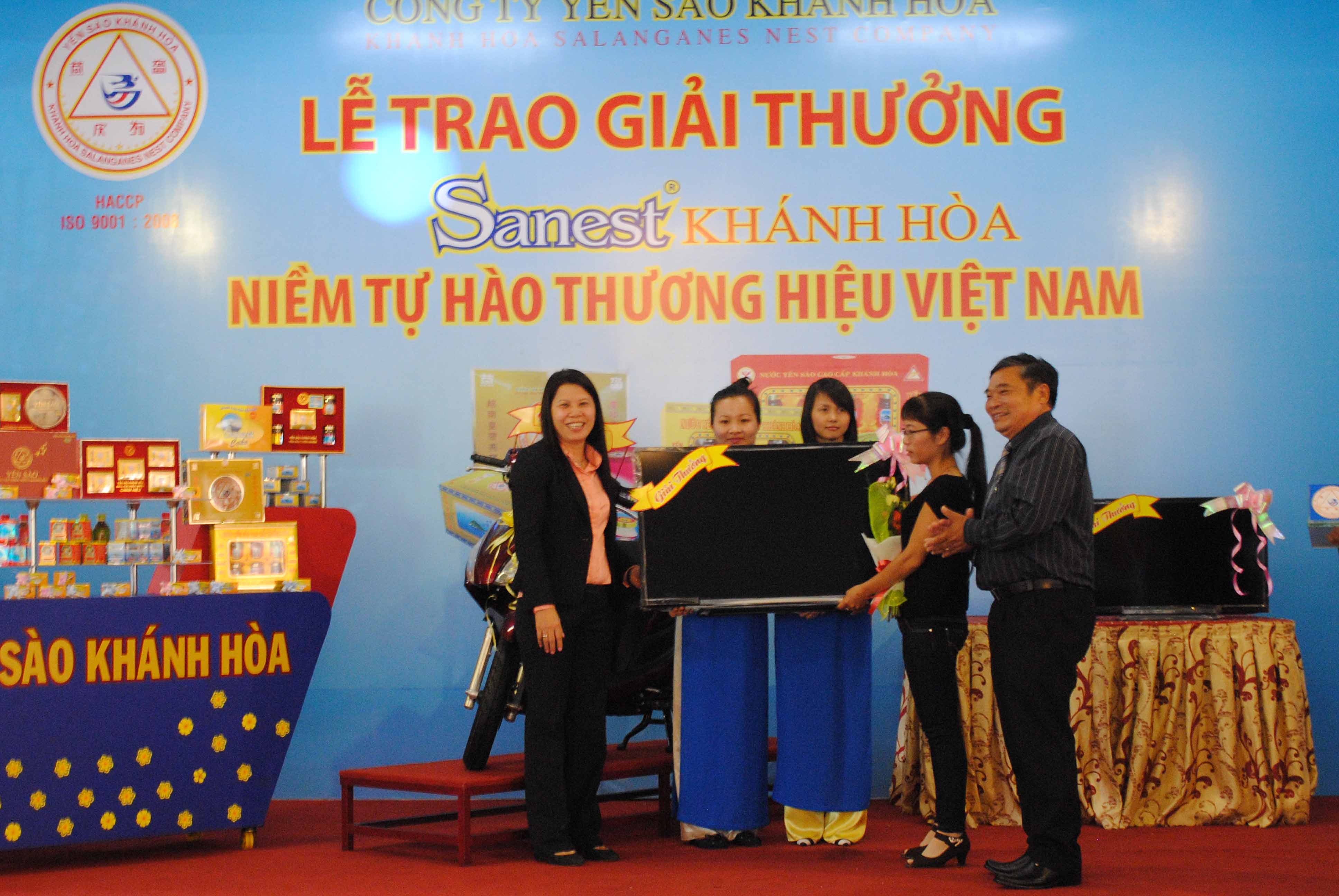 http://yensaokhanhhoa.com.vn/yensao/app/webroot/upload/images/Nguyen%20Thi%20Thanh%20Tuyet%20-%20TV%2040in.JPG